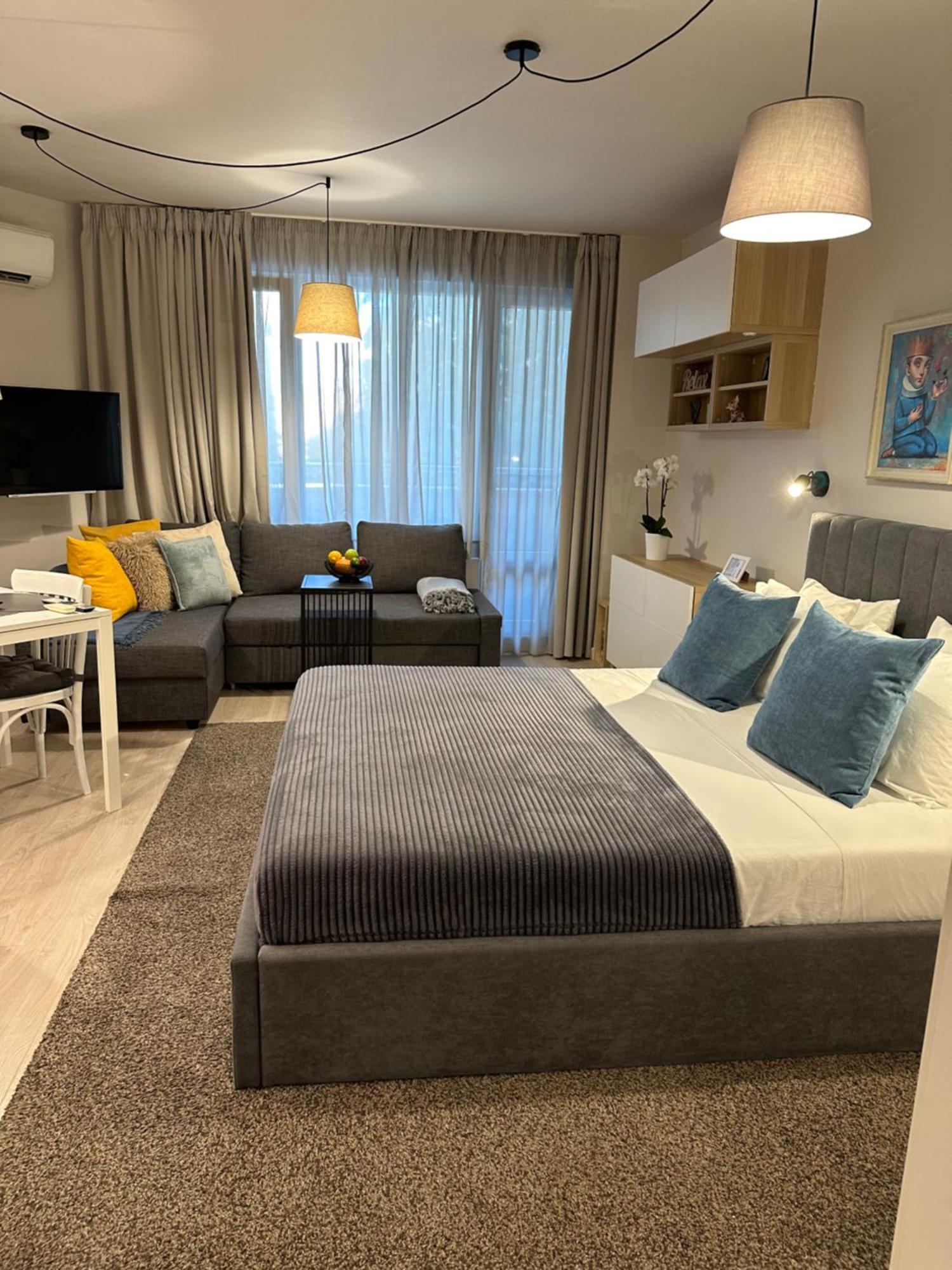 Serenity Studio Burgas Esterno foto